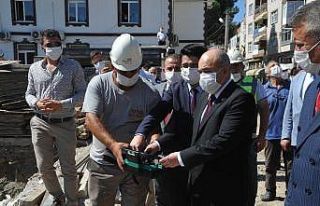 Vali Dağlı temel atma törenine katıldı