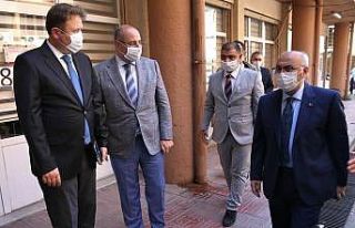 Vali Köşger üç ilçenin muhtarlarıyla buluştu