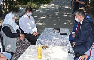 Vali Yılmaz, Şehit Jandarma Er Hasan Çilves’in...