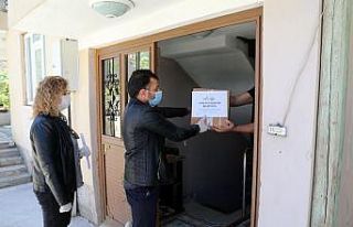 Van Büyükşehir Belediyesi sosyal yardımlarla 30...