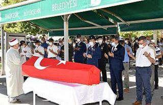 Vefat eden Kıbrıs Gazisine askeri cenaze töreni