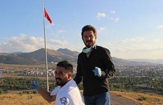 Virüs tehlikesi nedeniyle damat tıraşını tabyalarda...