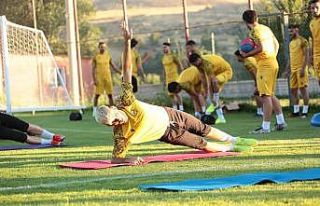 Yeni Malatyaspor 3 Arjantinli futbolcu ile anlaşamaya...