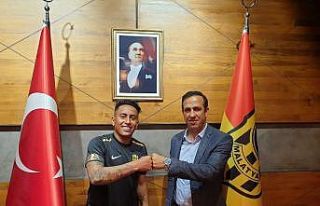 Yeni Malatyaspor Perulu Cueva ile sözleşme imzaladı