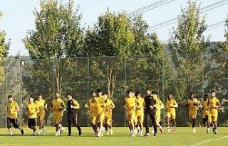 Yeni Malatyaspor’da teknik adam sorunu çözüme...