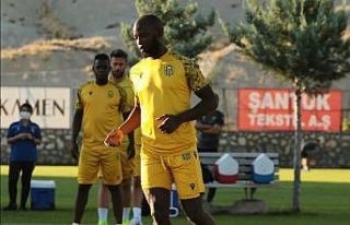 Yeni Malatyaspor’da yeni transferler Bolu kampına...