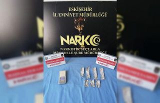 Zehir tacirleri yakalandı