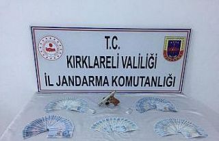 161 bin TL değerinde sahte para, 2 tabanca, av tüfeği...