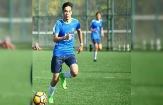 17 yaşındaki futbolcu kansere yenik düştü