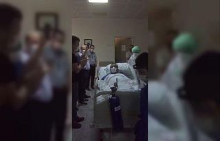 33 gün sonra mesai arkadaşlarının alkışları...