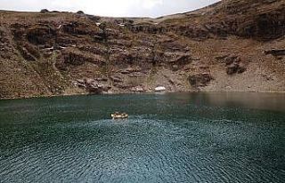 3 bin rakımda rafting keyfi