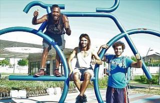 3 turist Türkiye’de dost oldu