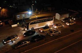 43 ilin geçiş noktasında gece yarısı ‘HES kodu’...