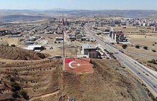 43 ilin geçiş noktasında yer alıyor, 600 metrekarelik...
