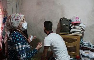 6 çocuklu aile 7 yıldır lağım suyu basan evde...