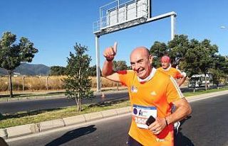 8. İzmir Yarı Maratonu başladı