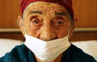 93 yaşında koronayı yendi, hastaneden alkışlarla...