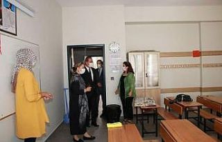 AB ve Dış İlişkiler Genel Müdürü Burcu Eyisoy...