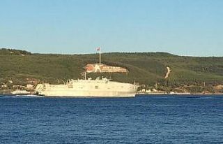 ABD yüksek hızlı transfer gemisi Çanakkale Boğazı’ndan...