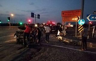 Adana’da iki otomobil çarpıştı: 6 yaralı