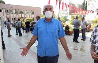 Adliye önünde yemin için saatlerce bekletilen bilirkişiler...
