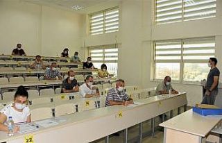 ADÜ’de ’Görevde Yükselme Sınavı’ gerçekleştirildi