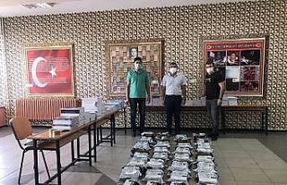 Ağrı’da öğrencilere ders kitapları kargo ile...