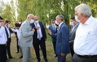 Ak Parti Aziziye Kongresi’nde belediye hizmetleri...