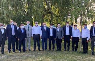 AK Parti ilçe kongreleri devam ediyor