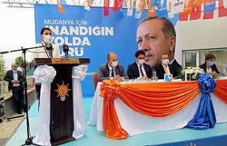 Ak Parti Mudanya’da İnci Söğütlü güven tazeledi