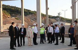 AK Parti’li Özhaseki: “Düzce’de bir tek çöp...