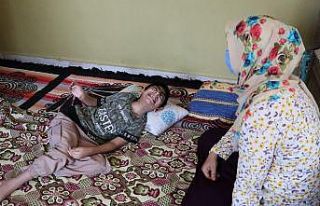 Akıma kapılan elektrikçi geride 2’si engelli...