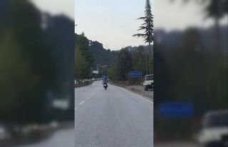 Akrobatik sürücü yürekleri ağza getirdi