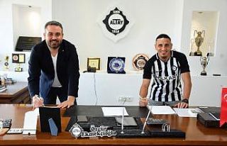 Altay, Regattin ve Yekta Kurtuluş’u kadrosuna kattı