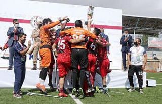Ampute Futbol Türkiye Kupası şampiyonu Etimesgut...