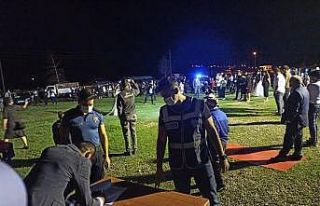 Ardahan’da sokak düğününe Korona baskını