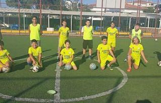 Armutçukspor gençliği durmak bilmiyor