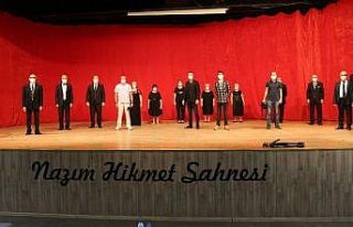 Ata Evi Sağlıklı Yaş Alma Merkezi üyelerinden...