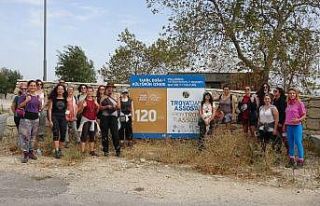 Athenalar doğa için Troia Kültür Rotasında yürüyor