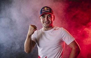 Ayhancan Güven, Le Mans’da podyumda