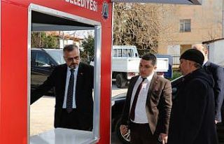 Bafra Belediyesi kent mobilyalarını kendi üretiyor