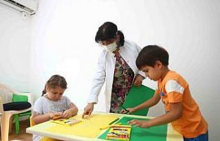 Bağcılar Belediyesi kreşinde ilk gün heyecanı