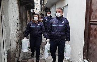Bağlar’da zabıta ekipleri vatandaşın huzuru...