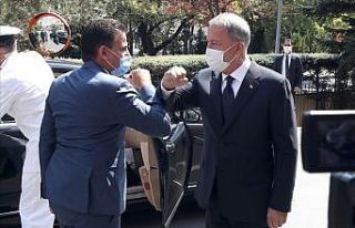 Bakan Akar: "Libya Libyalılarındır"