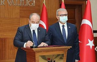 Bakan Varank Diyarbakır’da 7 projenin imza törenine...