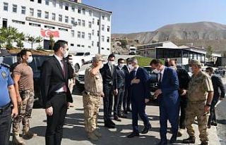 Bakan Yardımcısı İnce Hakkari’de