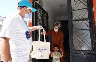 Başakşehir’de vatandaşlara aşure ikramı