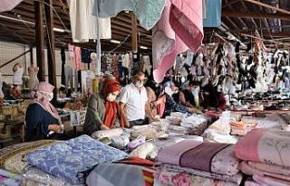 Başiskele Moda Pazarı’nda o ürünlere büyük...