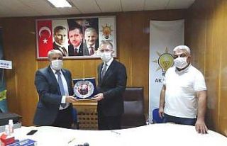Başkan Ceyhun, Hisarcık İlçe Teşkilatı ile bir...