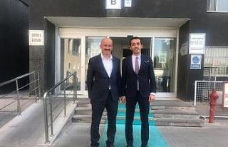Başkan Ercan’dan Daire Başkanı Altınkayık’a...